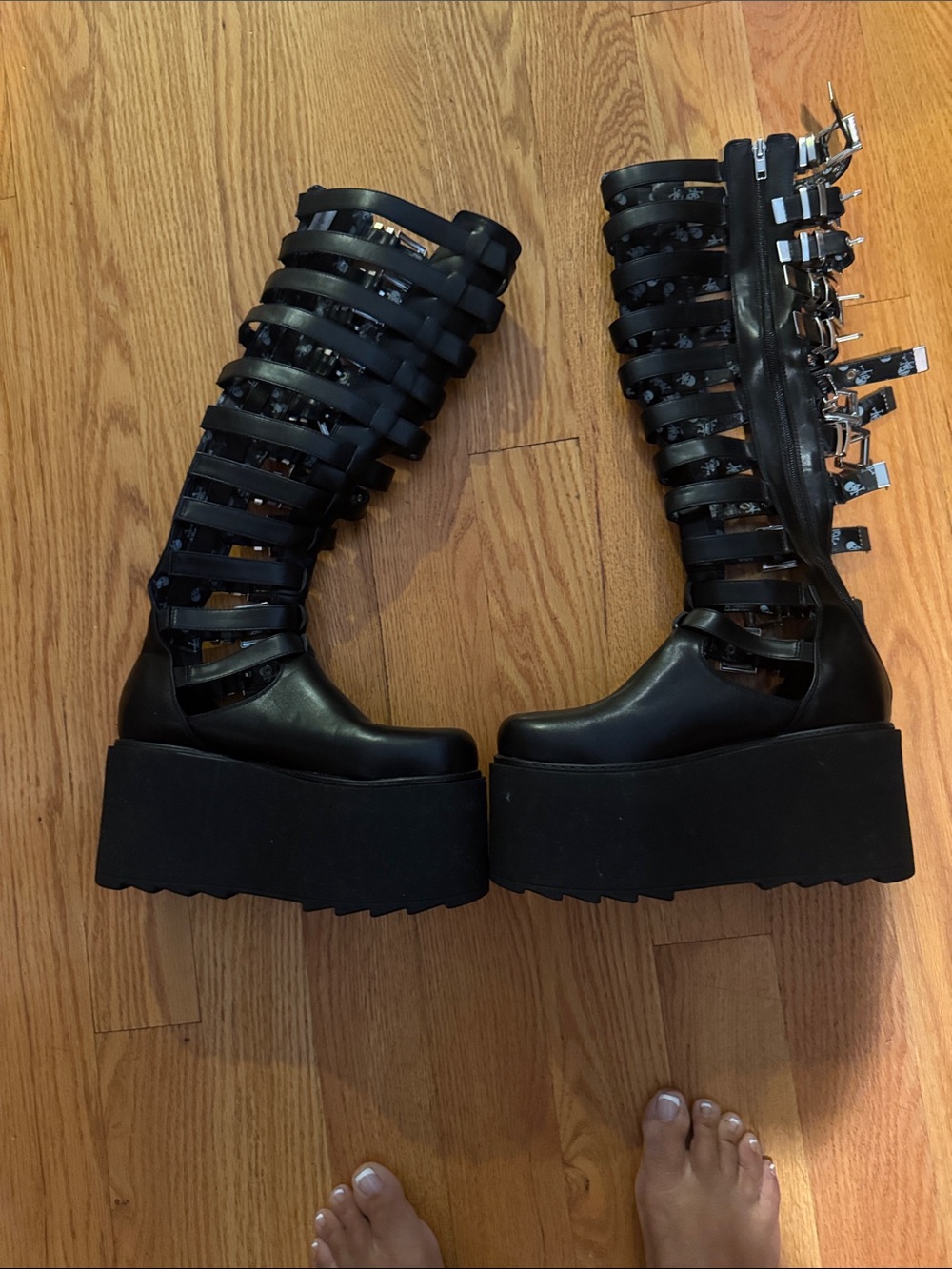 Moda Black Strappy Lace-Up Platform Knee Boots - Picture 3 of 5